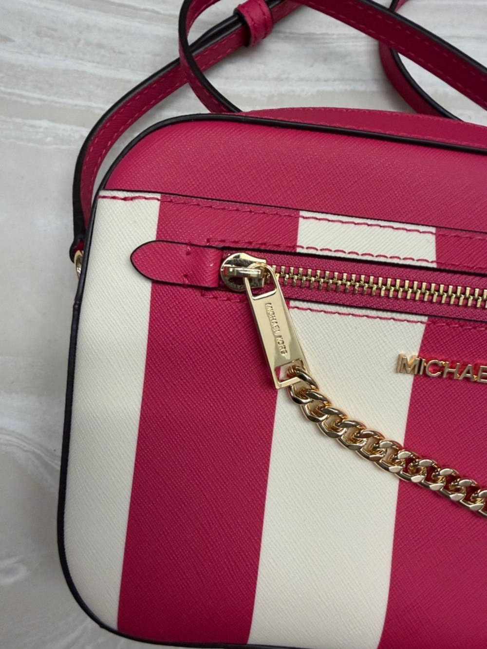 Michael Kors Hot Pink and White Stripe Crossbody with Gold Chain NWOT - Picture 2 of 7